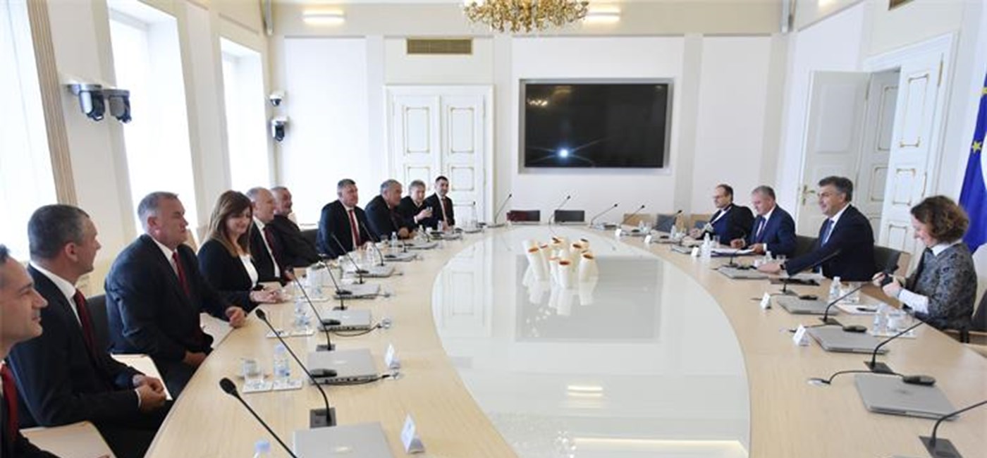 Plenković: Podupirući Sinjsku alku promoviramo hrvatsku kulturnu baštinu